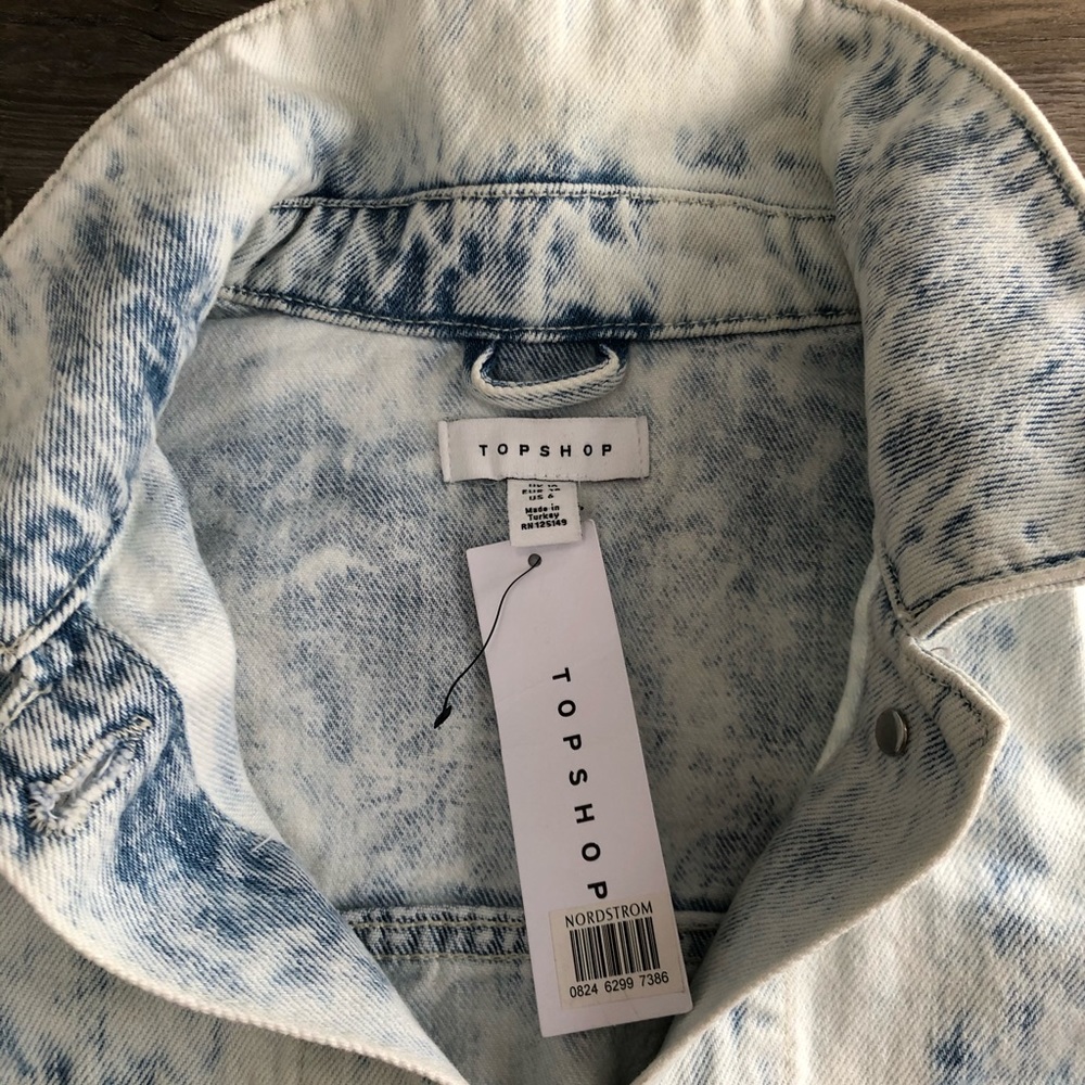 NWT WMNS CROPPED TOPSHOP LIGHT WASH DENIEM JACKET